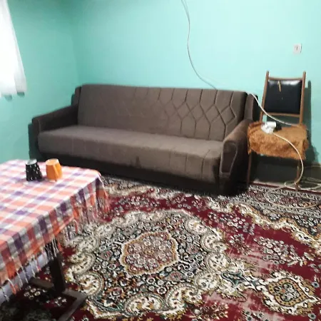 -na Dan-apartman- 谢尼察